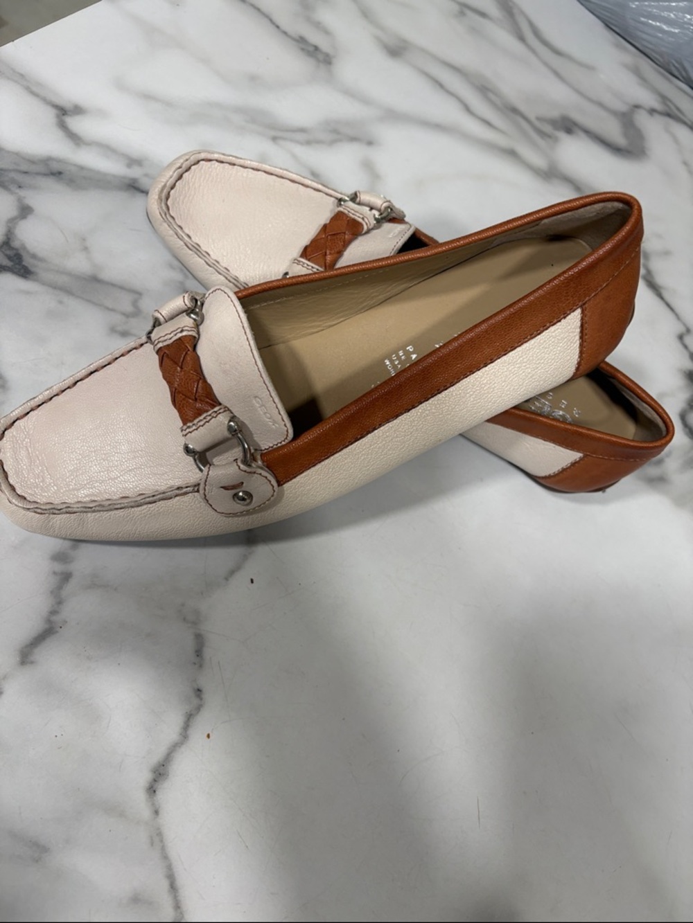 Geox Respira Tan Leather Loafers Women’s Size 39